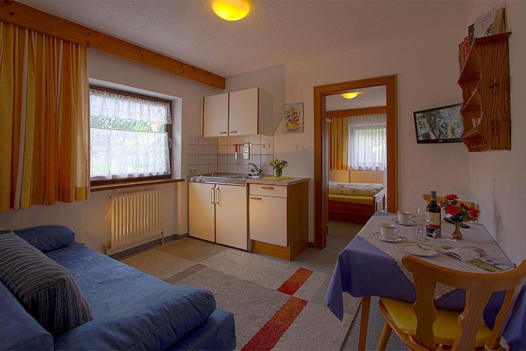 Gasthof Pension Granstein ゼルデン エクステリア 写真