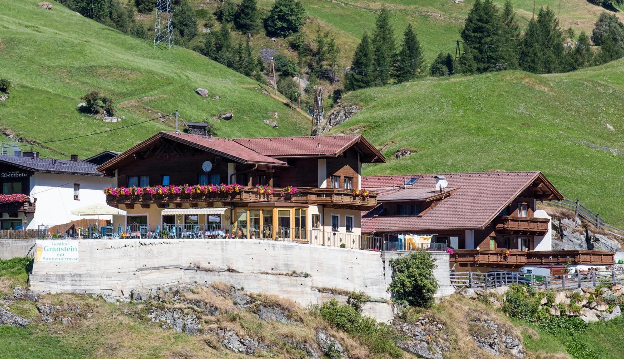 Gasthof Pension Granstein ゼルデン エクステリア 写真